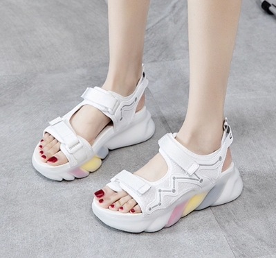 レディース サンダル スポーツサンダル 厚底 5.5 美脚 脚長 かわいい カジュアル おしゃれ かっこいい キュート スポーティー ラフ クール 存在感 スタイリッシュ アクティブ 涼しげ 夏