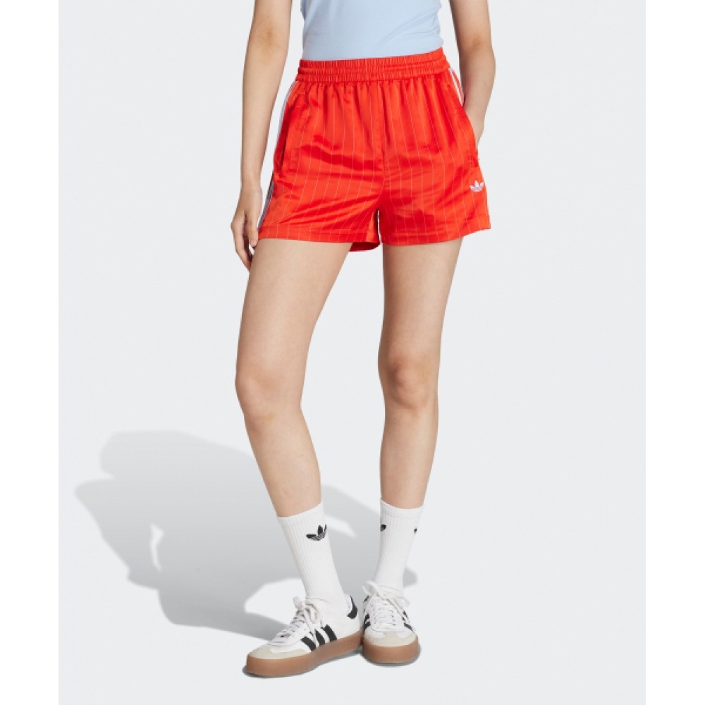 ADIDAS フィンストライプ サテン ショートパンツ - ボールドオレンジ / KD2286