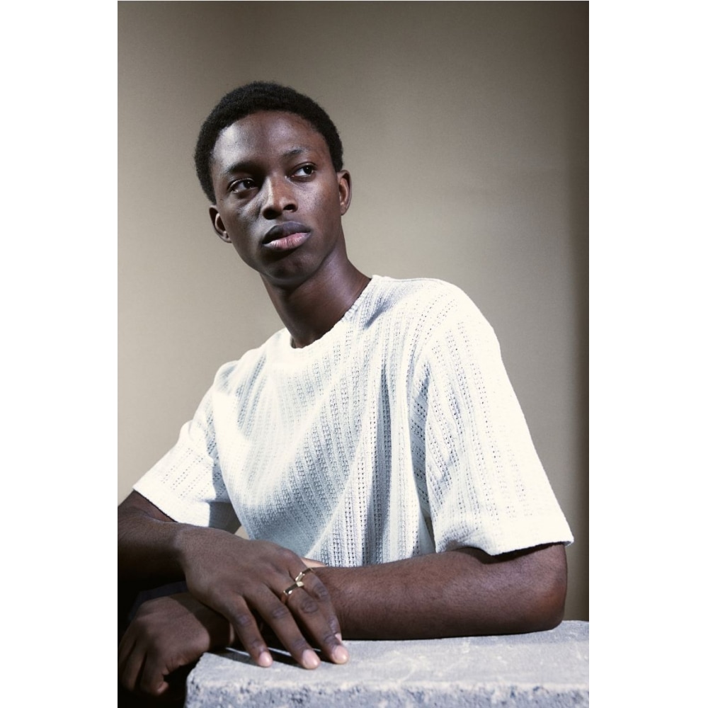 H&M クロシェルook Tシャツ レギュラーフィット ホワイト