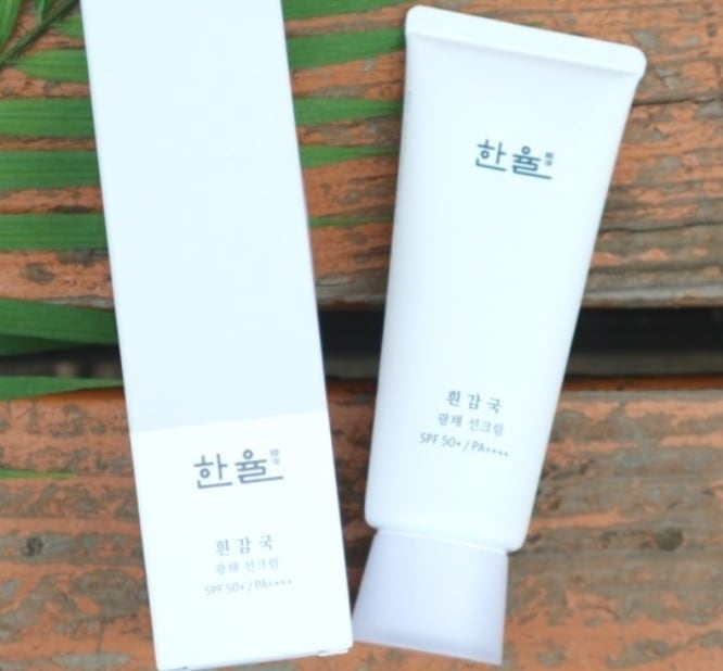 ハンユル 白柿菊 つや消し 日焼け止め 70ml(SPF50+)