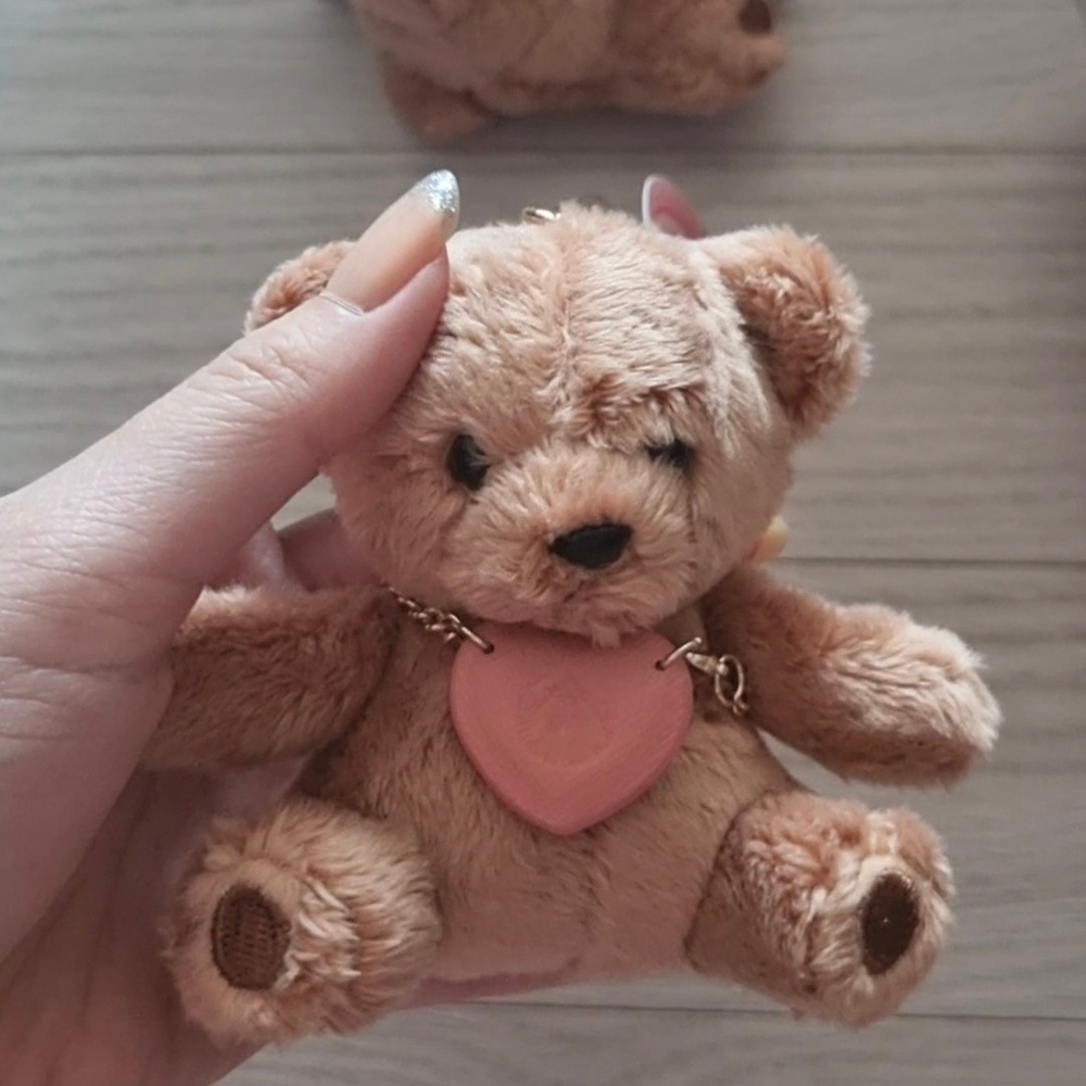 熊人形キーチェーン バッグ ぬいぐるみ ペンダント 告白の贈り物