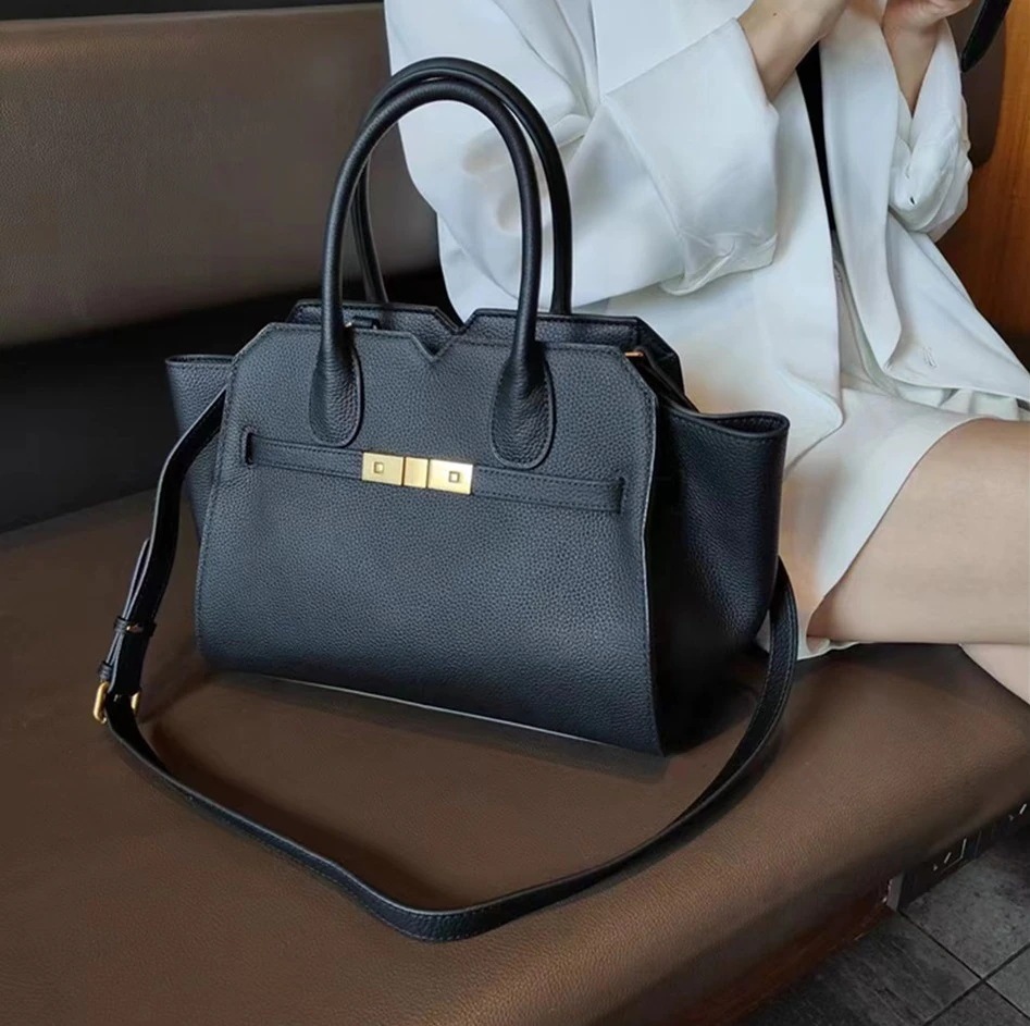 レデイースバッグトートバッグ2025秋新作本革レザー可愛い斜め掛け通勤５カラー30%までに制限