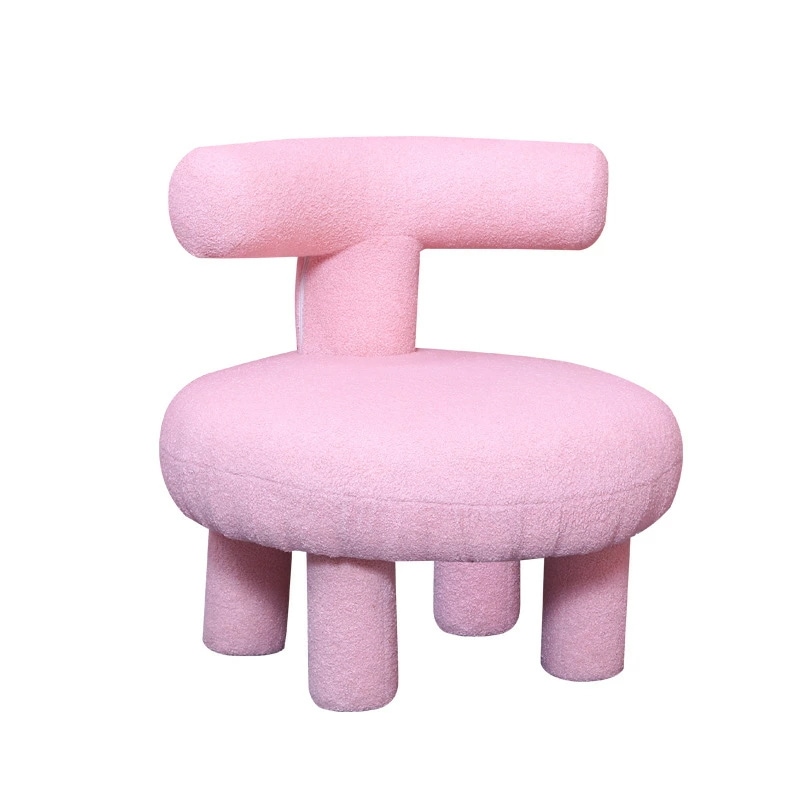 ン有シングルソファ 牛角デザイン INS風 レトロ おしゃれ 撮影用 インテリア 省スペース レストランカフェ用 北欧風 くつろぎソファ 日用雑貨 家具 便利