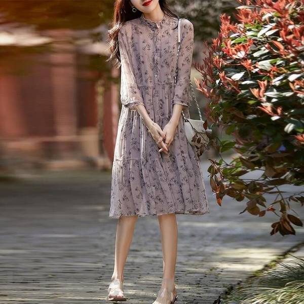 ティアード ワンピース ドレス 袖あり 花柄 フラワー エレガント レディース きれいめ カジュアル おしゃれ 七分袖 大人 可愛い フェミニン ミモレ丈 ナチュラル 透け感 インナー ゆったり 体型