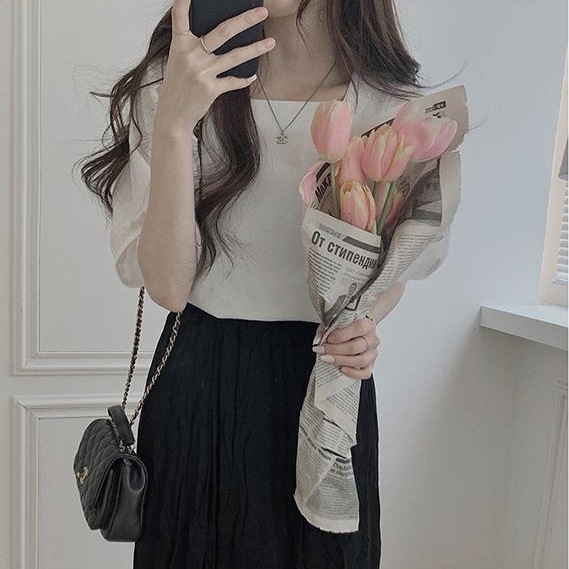 トップス シャツ ブラウス 白トップス 袖あり 半袖 スクエアネック 大人可愛い きれいめ シンプル カジュアル 大人 上品 おしゃれ お洒落 大人女子 無地 春 夏 秋 冬 オールシーズン