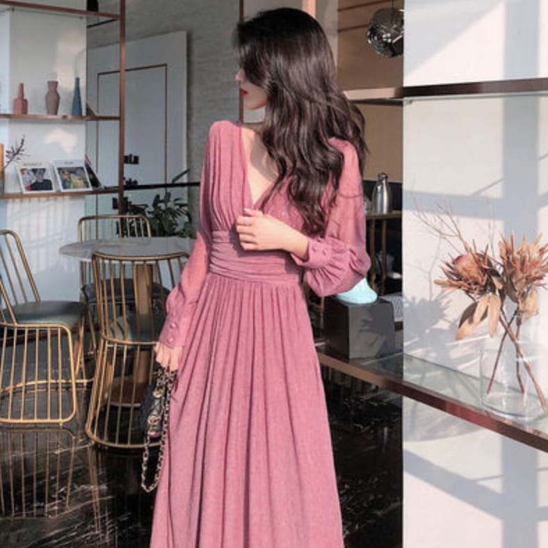 ワンピース デート ワンピドレス ロング ロング丈 袖あり 長袖 Vネック かわいい 大人可愛い きれいめ シンプル カジュアル 大人 上品 おしゃれ お洒落 主役級 存在感 春 秋 冬 10代