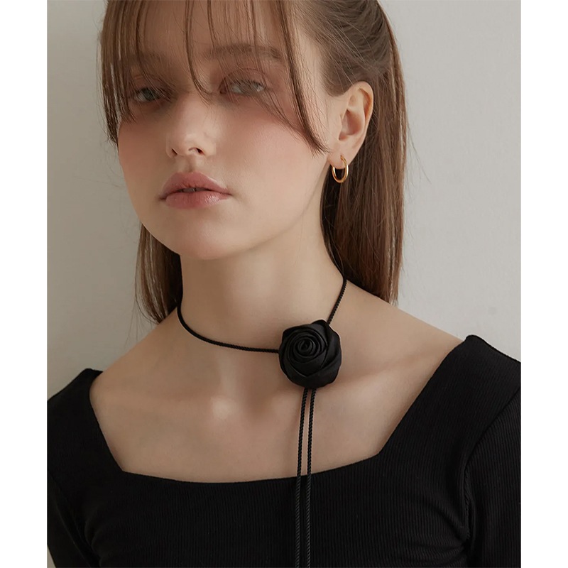 グローリー ロゼット ループ タイ ネックレス NZ2121／リボンタイ デザイン／ロゼット モチーフ エレガント 韓国アクセサリー