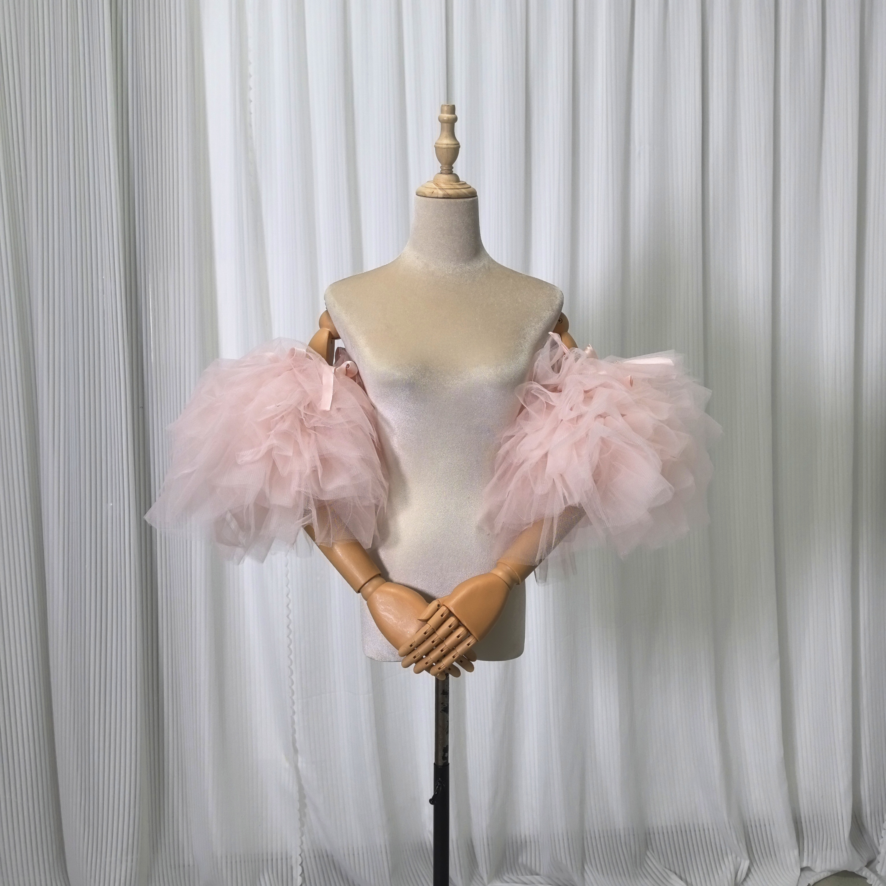 カラードレス 薄ピンク リボン ふわふわ袖 抜群のおしゃれ見え 取り外し袖