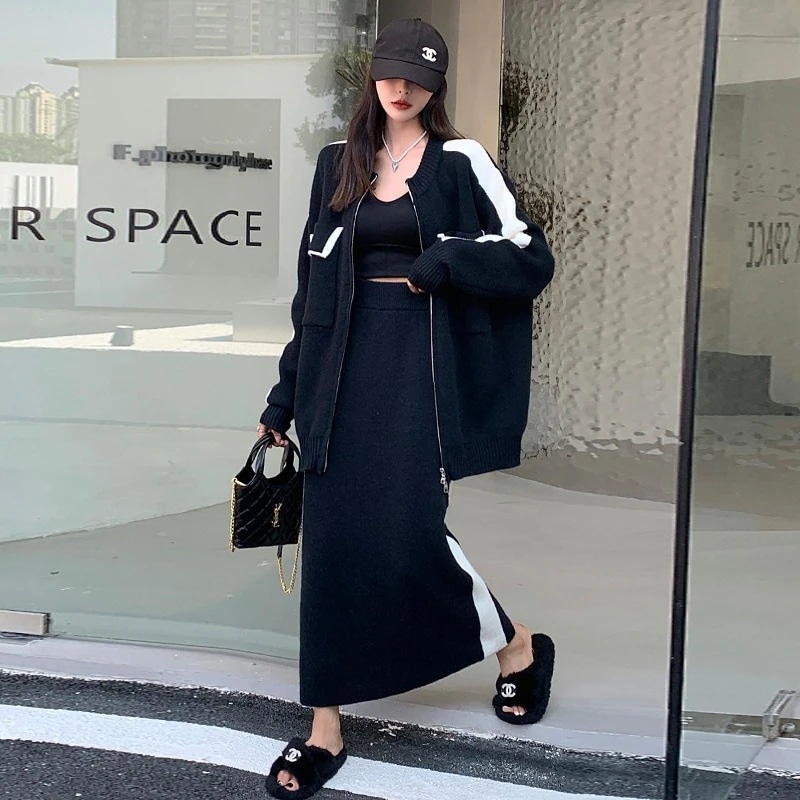 スウェット上下セットヨーロッパ製ポケットニットセット秋冬の新作ゆったりとしたカラーがおしゃれなセーターの半身スカート2点セット