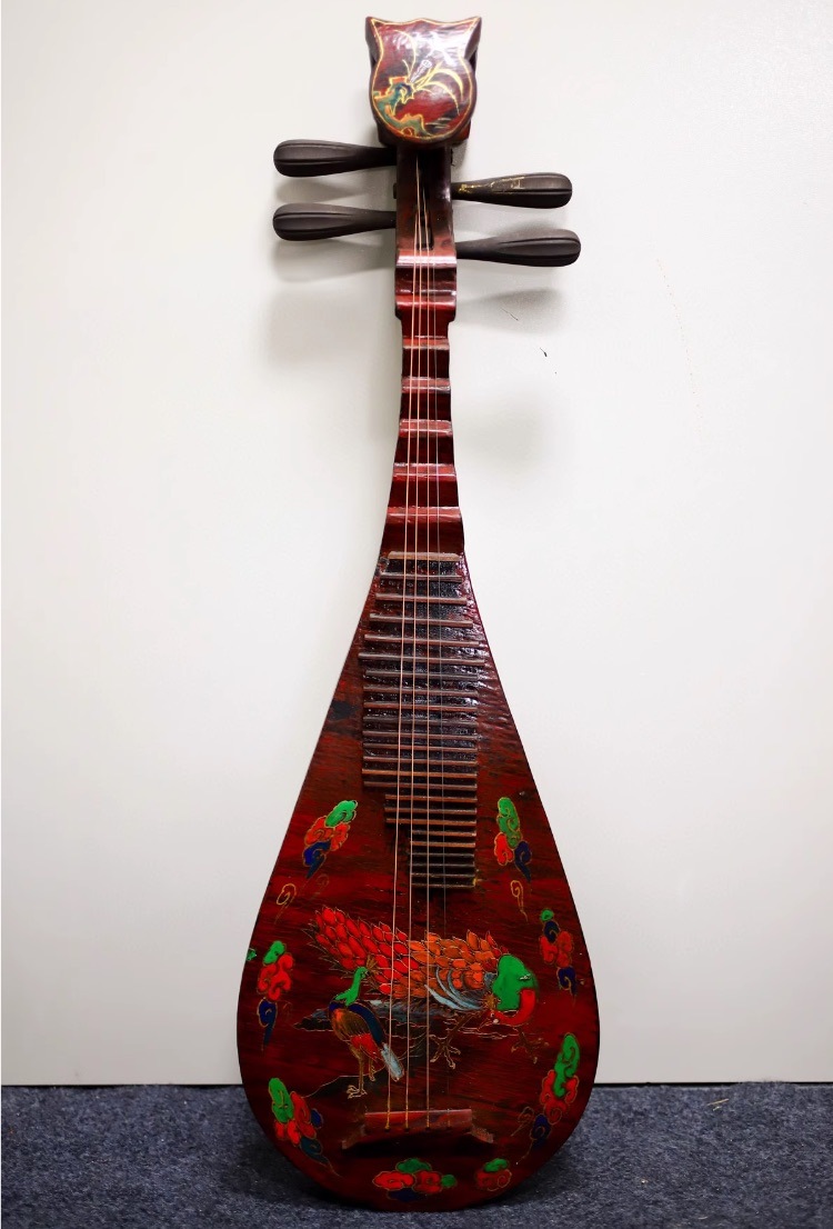 琵琶 86cm 彩色を施す 古いコレクション 中国の弦楽器