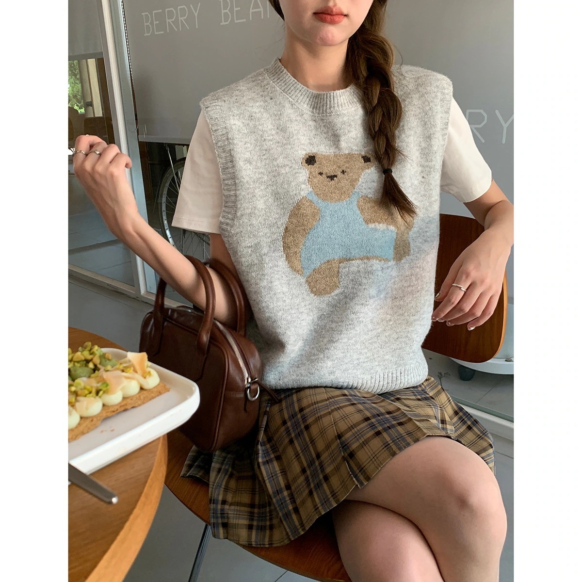 リトルベアニットベストレディース2024秋雰囲気と気質の風トップス