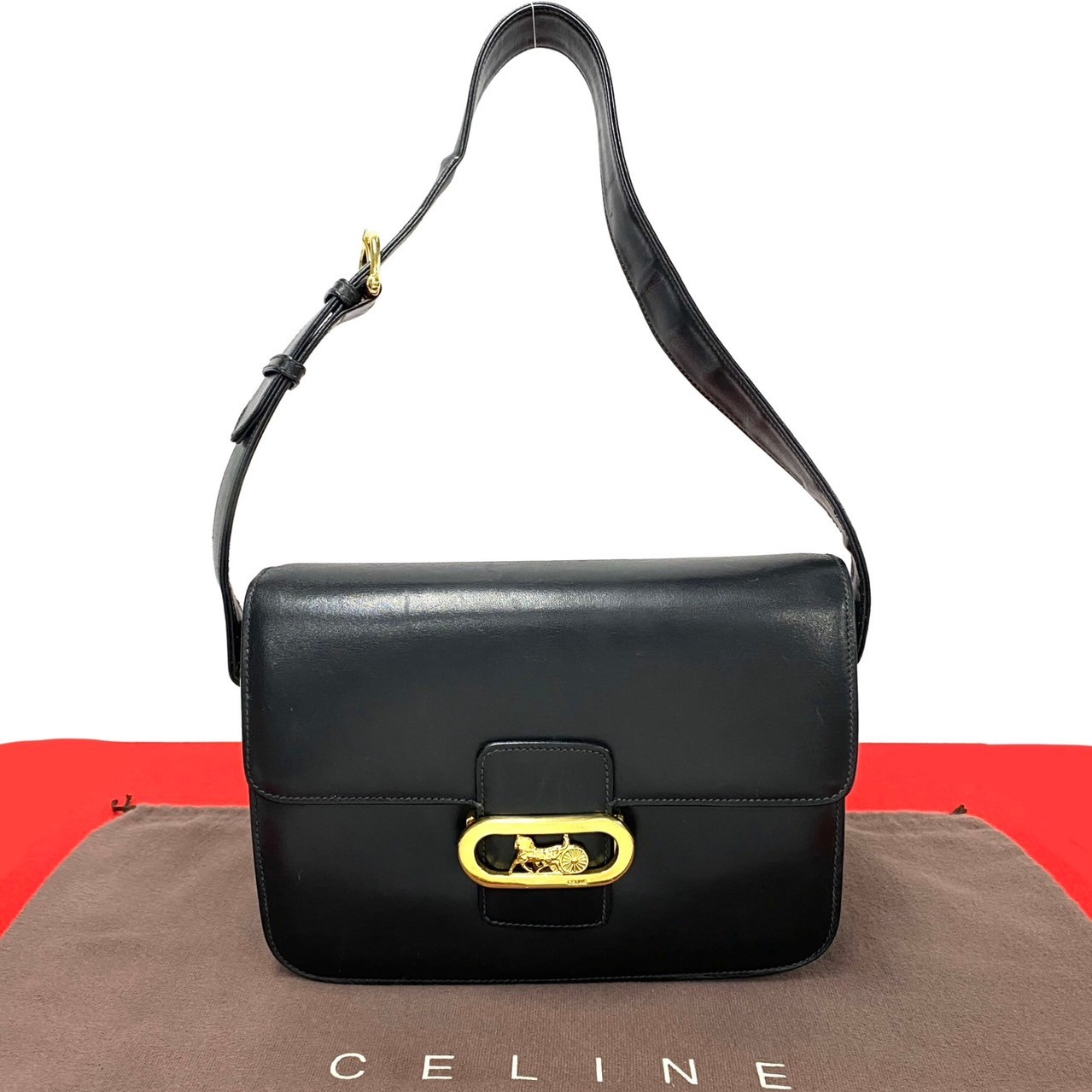 ヴィンテージ ロゴ 馬車金具ショルダーバッグ カーフ レザー ブラック 50824