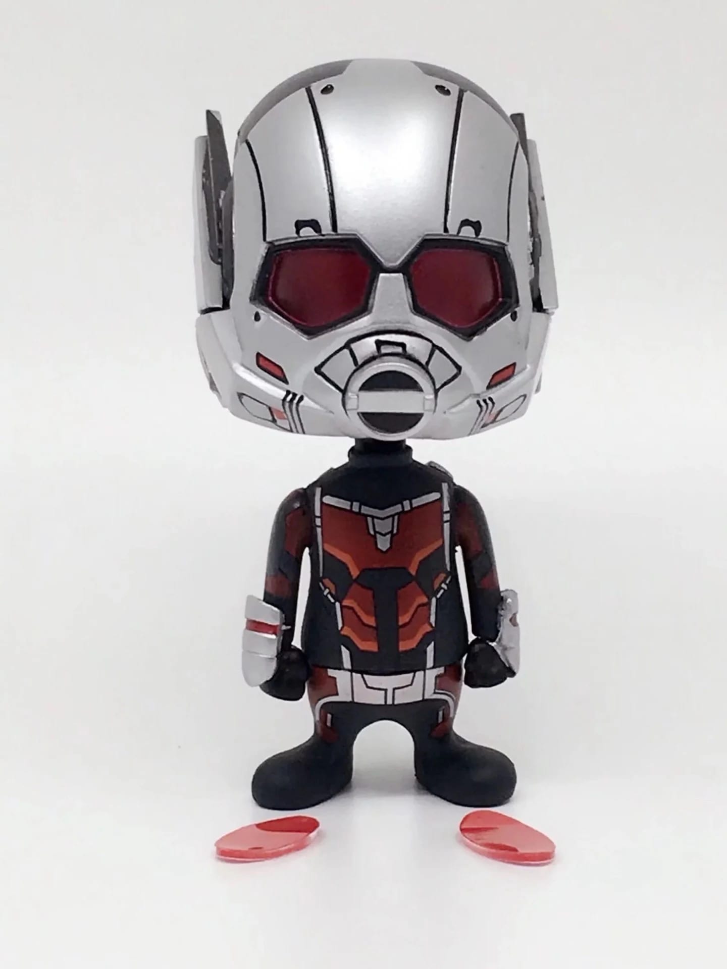 アベンジャーズ 4 Q バージョン小型ボブルヘッド アントマン HT アントマン 車の装飾品 フィギュア 人形