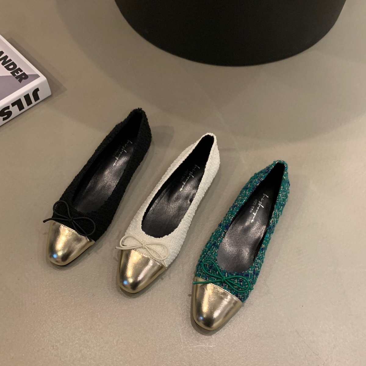 ラウンドトゥ ウール リボン フラット シューズ OHCA0084