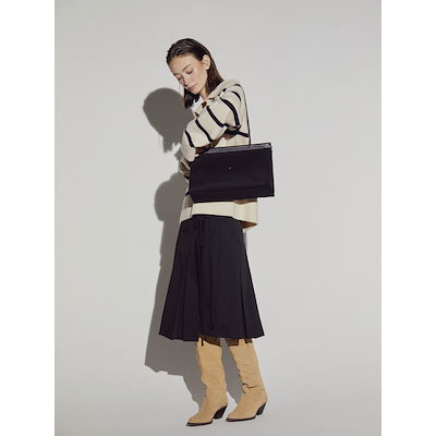 フェラーリ　ポルシェノベルティー、ベントレーキーホルダー￼セット フェラーリ ポルシェノベルティー、ベントレーキーホルダー￼セット