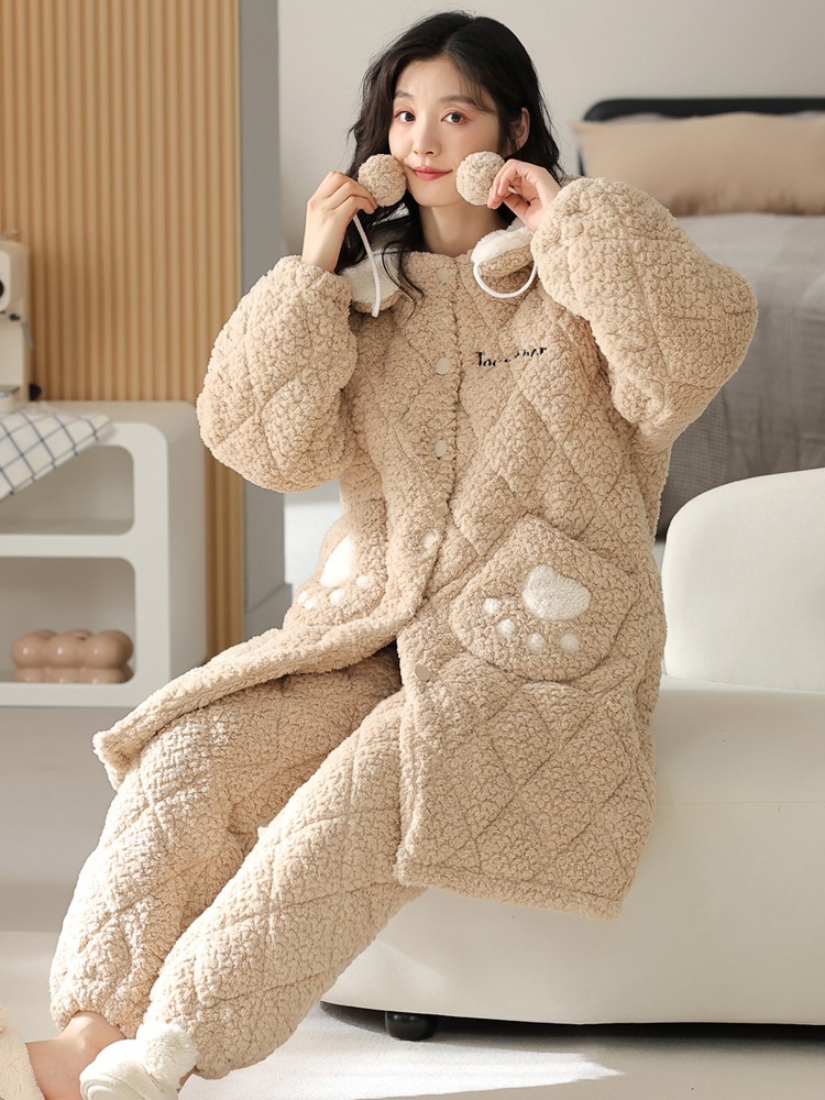 秋の三層積層綿ローブ女性サンゴベルベット日フード付き外パジャマホームウェアスーツ