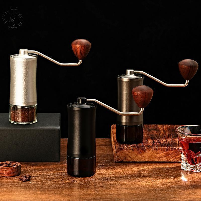 BIG-SALE限定【新品現品】コーヒーミル 手動 手挽きコーヒーミル おしゃれ 粗さ調節 レトロ アウトドア オフィス キッチン用品 キャンプ プレゼント 贈り物 コーヒー豆対応
