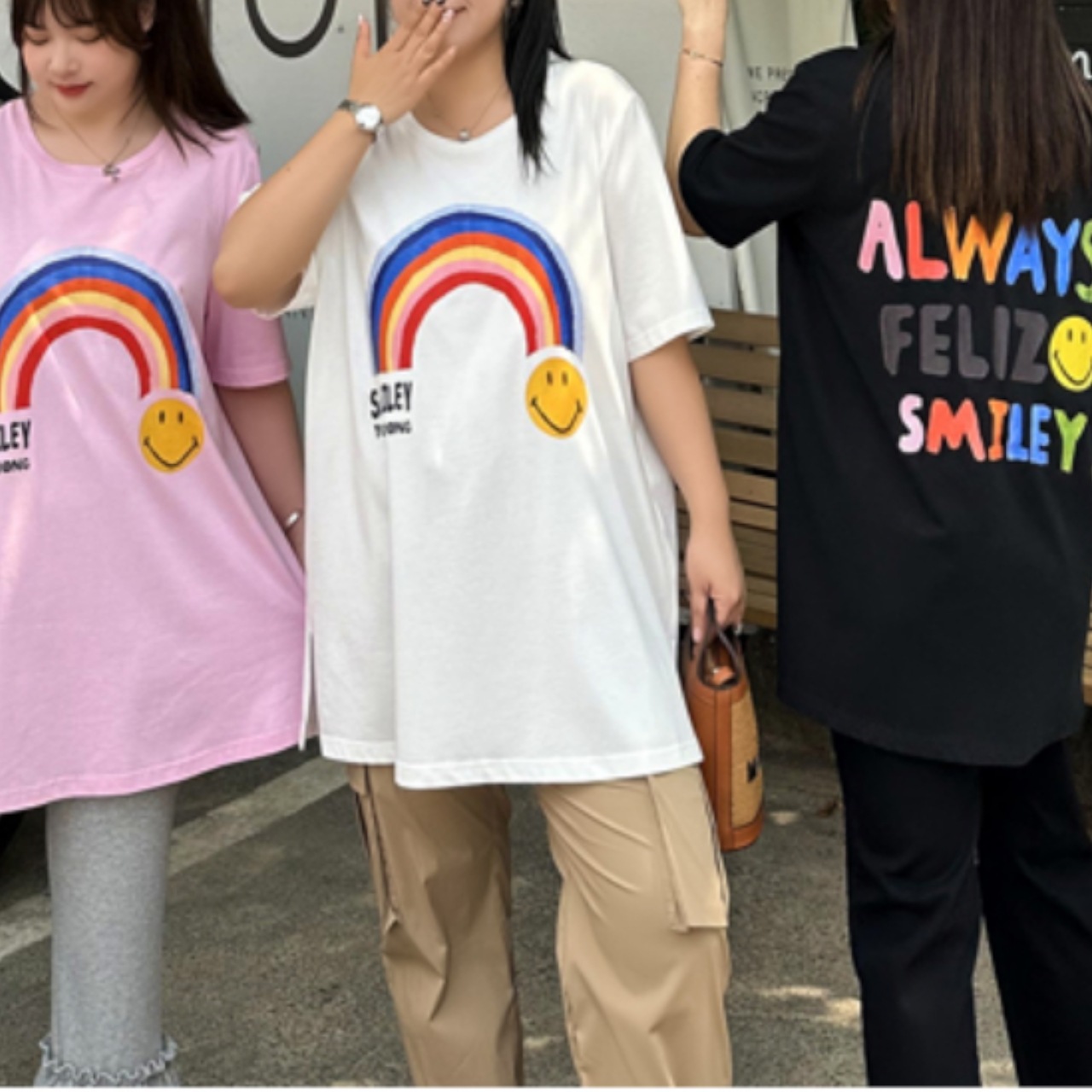 トップス Tシャツ ビッグT 半袖 ラウンドネック スリット サイドスリット かわいい カジュアル こなれ感 ラフ ボーイッシュ スポーティー ラブリー キュート 個性的 存在感 プリント 春 夏 秋