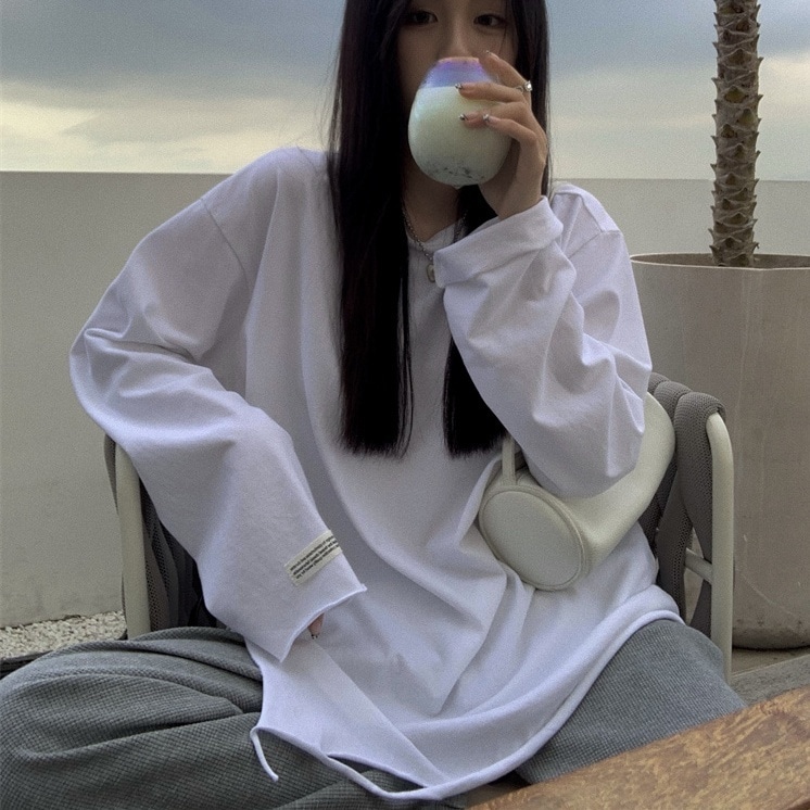トップス カットソー 白トップス 長袖 萌袖 カジュアル おしゃれ お洒落 かっこいい 大人可愛い