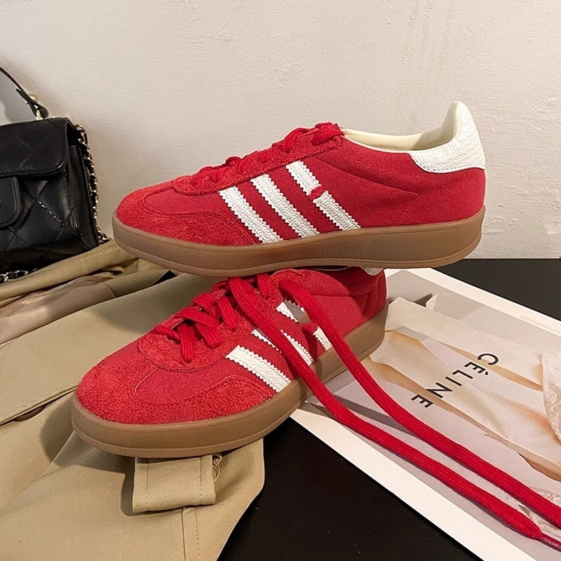 2025年春新作本革レディースシューズレッドデクサンシューズレディースレトロカジュアルスポーツシューズ軽量学生シューズ