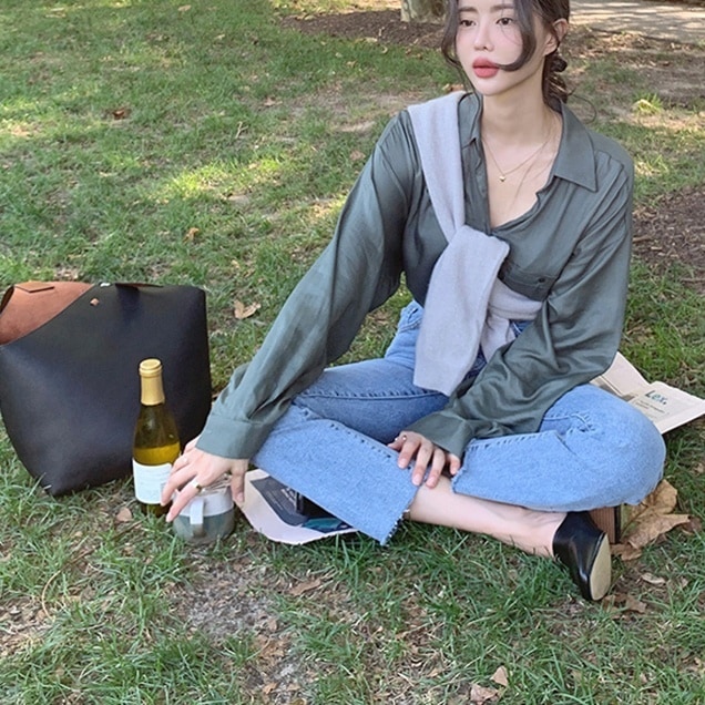 バッグ かばん 鞄 レディースバッグ ショルダーバッグ 通勤バッグ 大き目 柔らかい 軽量 便利 かわいい 大人可愛い きれいめ シンプル カジュアル 大人 上品 おしゃれ かっこいい レトロ