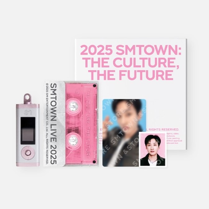 SUPER JUNIOR MP3 PLAYER SET - SMTOWN LIVE 2025 10,875円