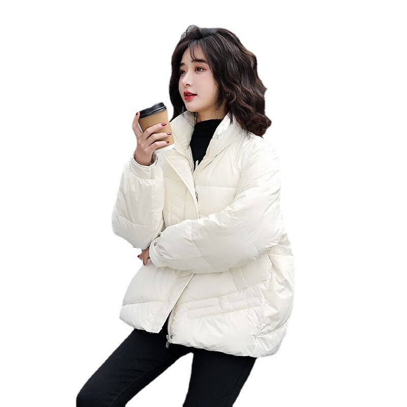 綿入れ女性の今冬の綿入れコート女性の短い洋風デザイン感綿入れ
