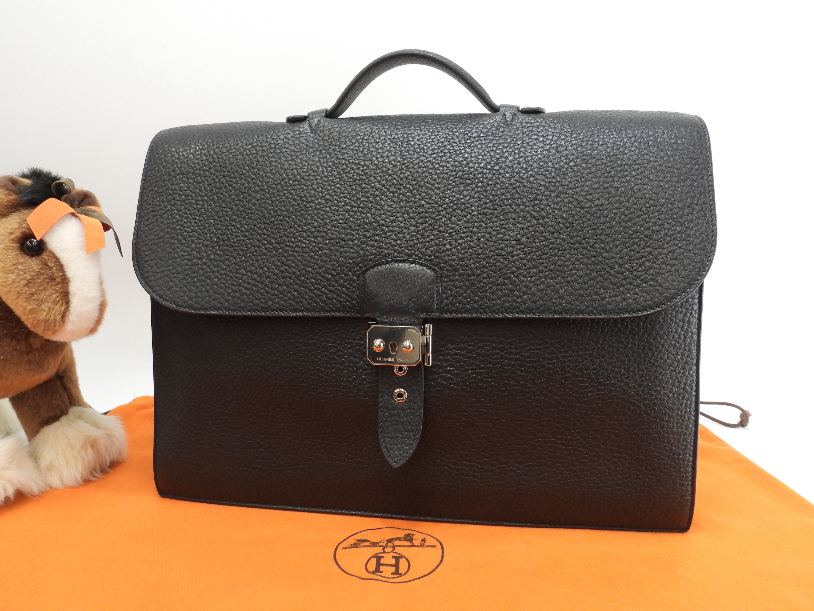 サックアデペッシュ38 フィヨルドレザー黒 シルバー金具 書類かばん 美品@ 2