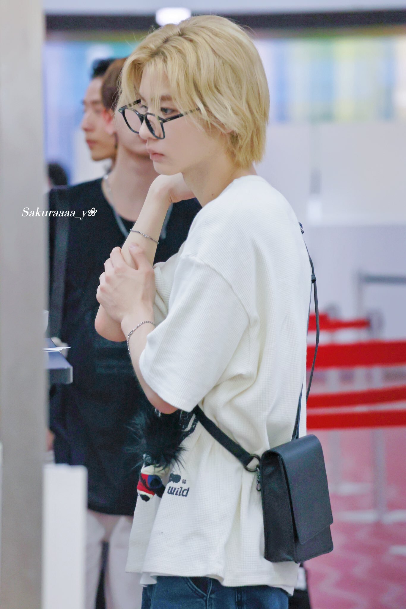 BOYNEXTDOOR イハン 着用/MULTI STRAP MINI バック/ユニセックス/クロスバック