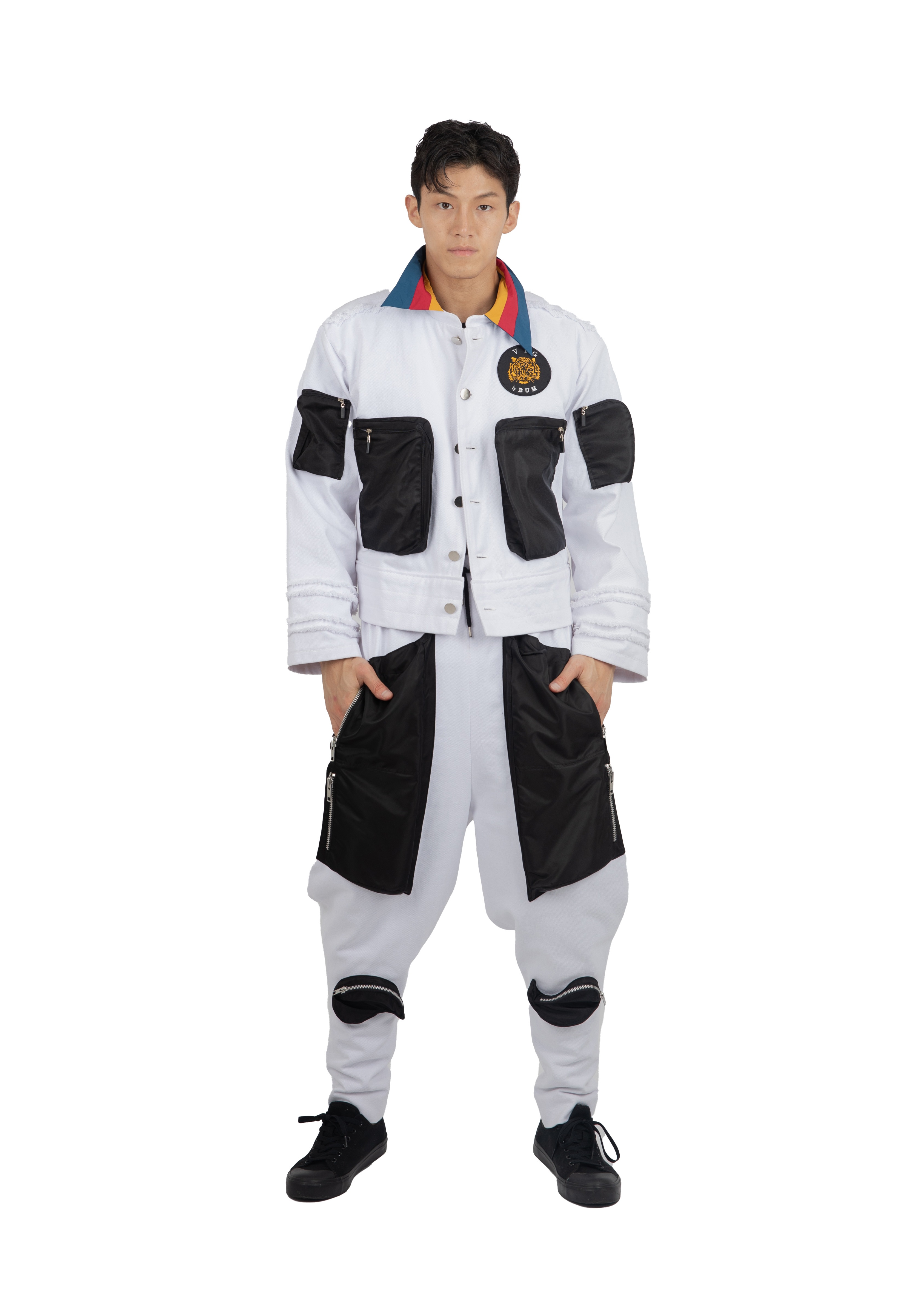 レアTPユニセックスパンツラージポケット（太極）韓国の伝統的なシルエットホワイトデニムシルクパッド入り