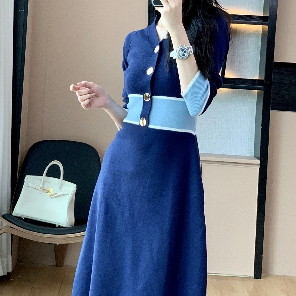 2色 ワンピース 長袖 春 秋 きれいめ 大きいサイズ ニット ワンピ ニットスカート 膝下 ミディアム丈 ミドル丈 Vネック スリム タイト 細身 ウエストマーク ボトミング ブラック ブルー S
