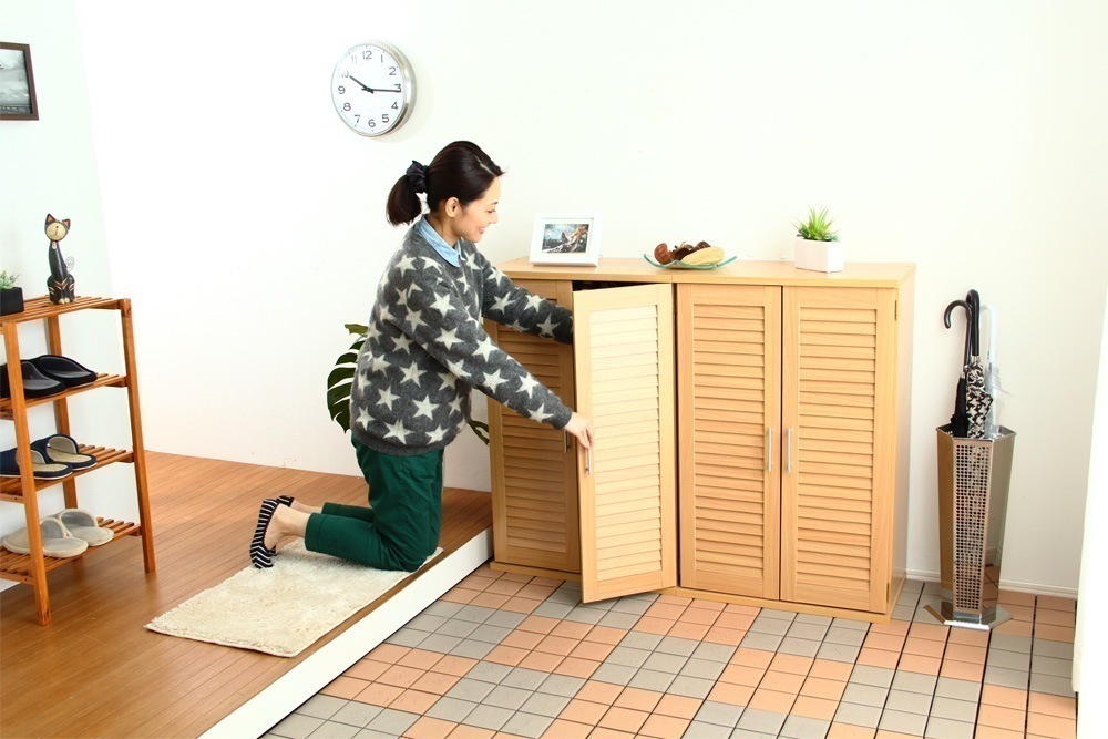 シューズラック 下駄箱 靴箱 おしゃれ 玄関収納 ナチュラルモダン キャビネット 通気性 ルーバー扉 木製 薄型 幅60cm 2点セット