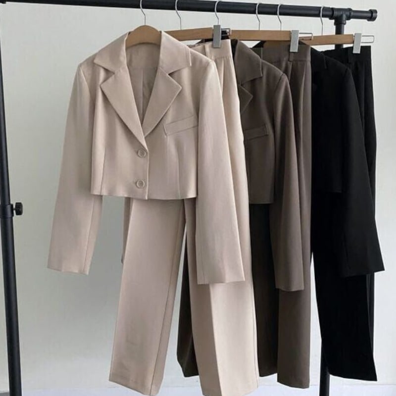 ボトムス パンツ アウター セットアップ ジャケット ズボン 上着 スーツ ワイドパンツ ロング ロング丈 袖あり 長袖 襟付き ワイド 上下セット 2点セット ツーピース お得 大人可愛い きれいめ