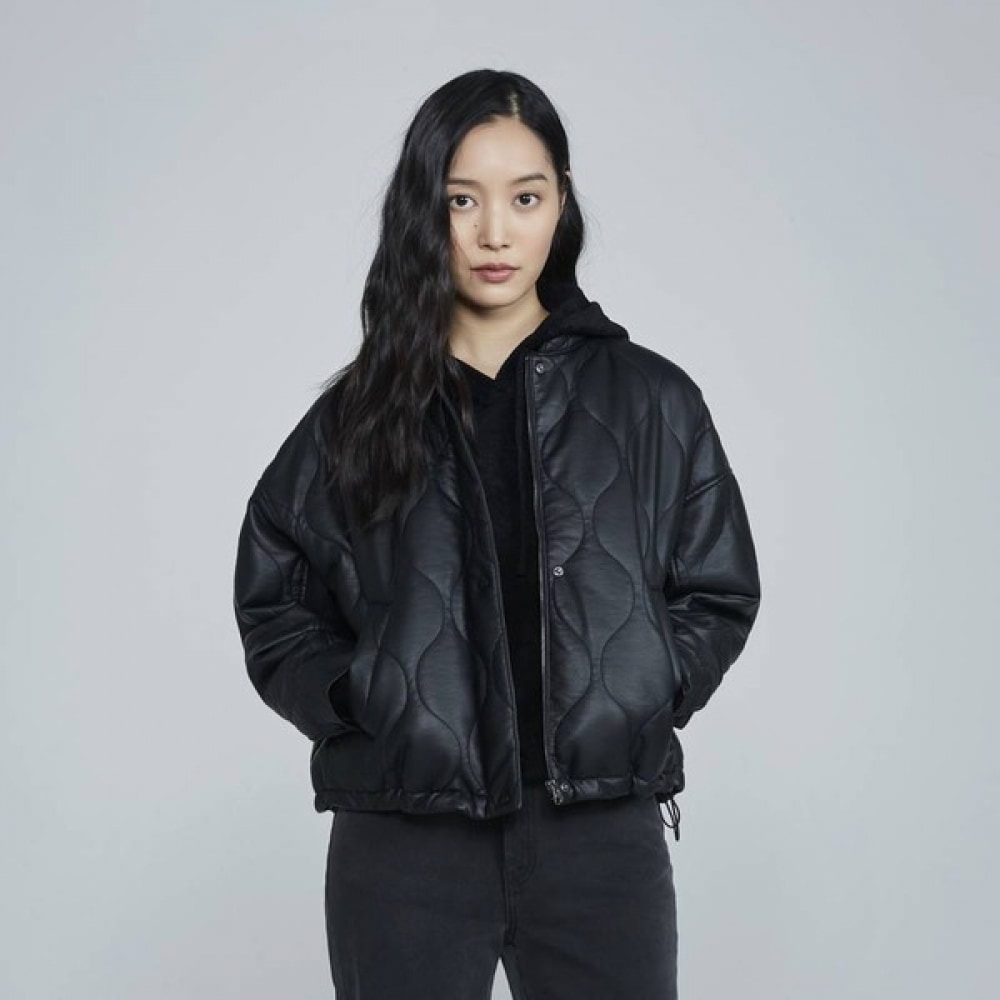 (バッケルー) 女性用キルトレザージャンパー (B223JP600P)