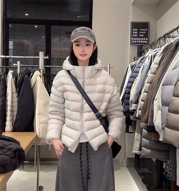レディース コート 冬服 フード付きダウンジャケット ジャケット 軽量 暖かい ショット丈防寒アウター オシャレオーバー
