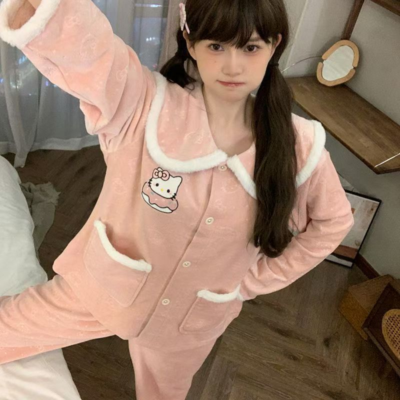 韓国 キティ パジャマ ロングパジャマ パジャマ ルームウェア サンリオです ハローキティ 可愛いです 厚手ルームウェア キティ パジャマ もこもこ