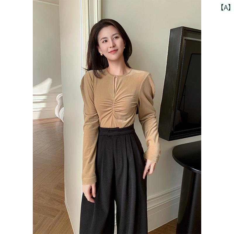 レディース シャツ 長袖 ライトブラウン ラウンドネック 起毛素材 フロントプリーツ シンプル モダン エレガント