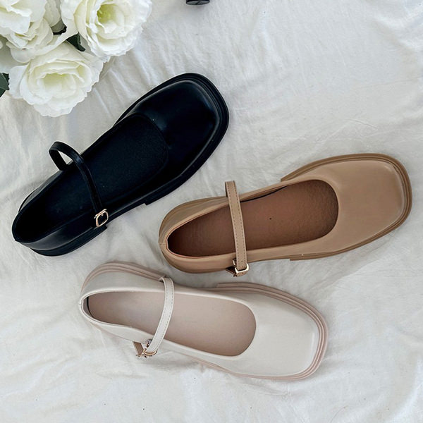 ローファー パンプス スクエアトゥ フロントストラップ フラット レディース ローヒール 黒 ブラック ベージュ アイボリー おじ靴 革靴 痛くない 靴 婦人靴 韓国