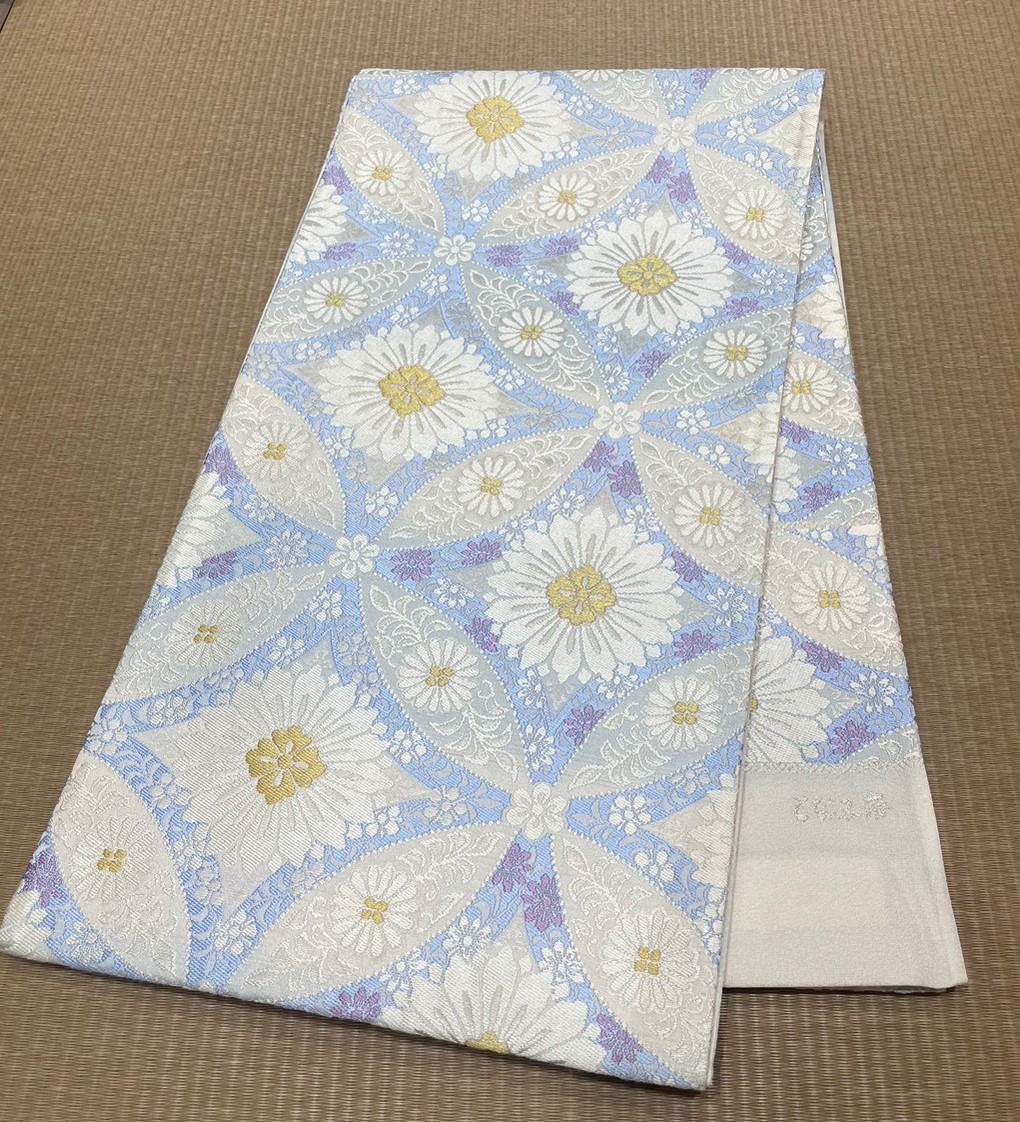 袋帯 西陣となみ織物 白地七宝華紋 青系 [hukuroobi019]