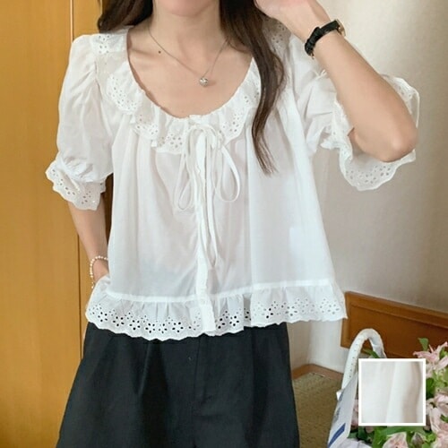 ブラウス シャツ 韓国 ファッション レディース 春 夏 カジュアル コーデ シンプル 定番 セレカジ 20代 30代 40代 2025 パンチングレース デコルテ見せ チュニック