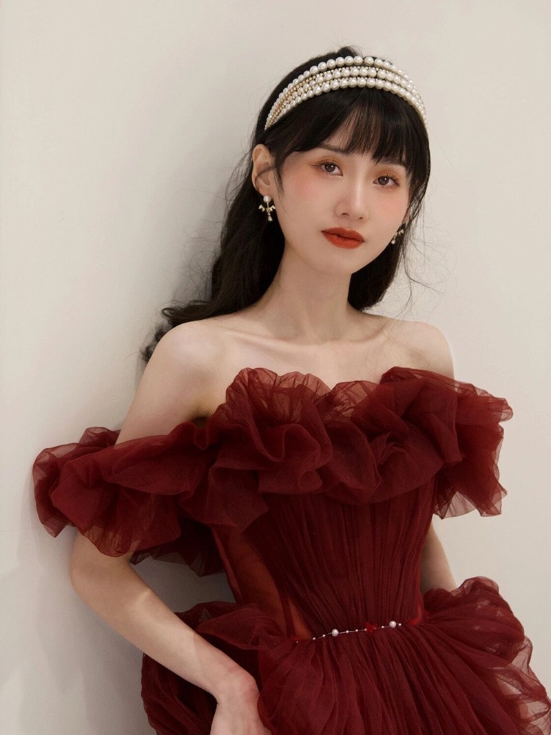 敬酒服夏の新型肩仙気赤色結婚重工年次総会タキシード