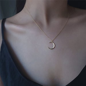 日韓百合デザイン感月ネックレス女insシンプル気質鎖骨鎖ファッションアクセサリーセーター鎖