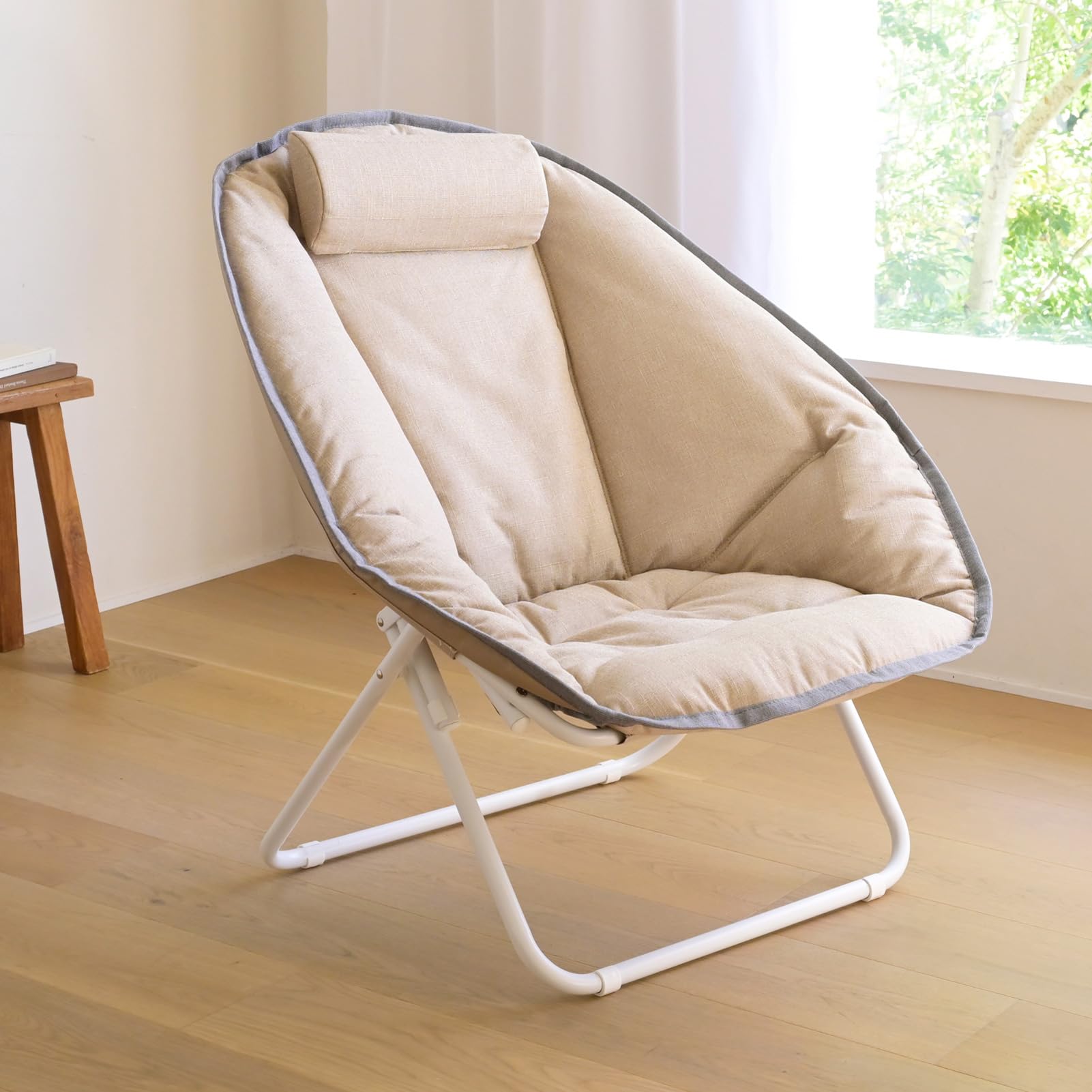 山善(YAMAZEN) チェア リラックスチェア 折りたたみ 一人掛け ゆったり 室内 椅子 折り畳みチェア 座面広め コンパクト収納 幅85×奥行84×高さ86cm 完成品 ベージュ OYC-80(