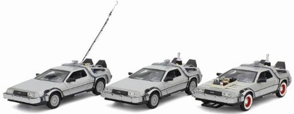 WELLY 【再生産】1/24 デロリアン3台セット(BACK TO THE FUTURE I・II・III)【WE224003G15】 ミニカー WE224003G15 BTTF デロリアン3ダイセ