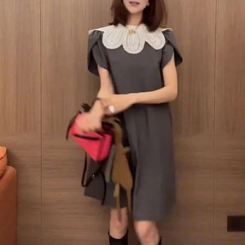 スカラップレース襟上質グレーワンピース 半袖 無地 シンプル かわいい 上品 キュ新作 体型カバー 若見え ゆめかわいい 可愛い パーティー 通勤 通学 デイリー 日常 20代 30代 40代 50代