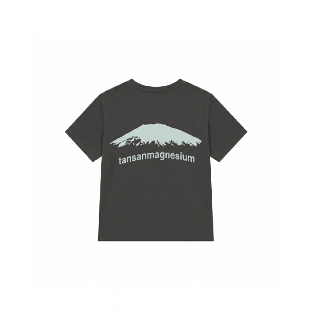タンサンマゴンマウンテンTシャツ (チャコール/ホワイト)