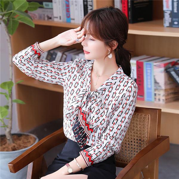 ブラウス レディース ヴィンテージ風 蝶リボン プリントトップス 長袖 可愛い ファッション きれいめ オシャレ 春秋 普段着 バレンタイン 2023 プレゼント 5,158円