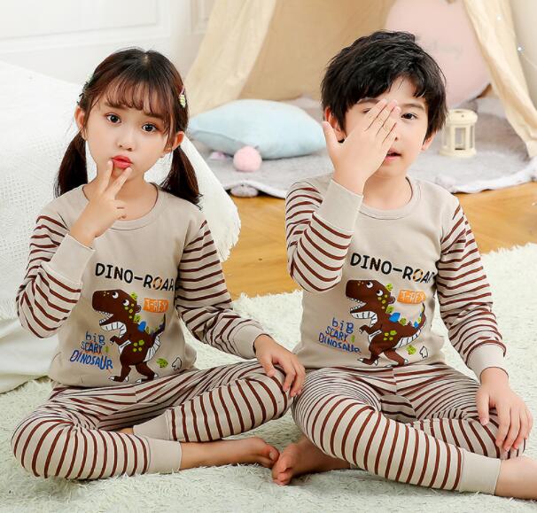 春と秋 新しい 韓国のファッション 男子と女子かわいい漫画 快適ホームウェアパジャマ 8S06