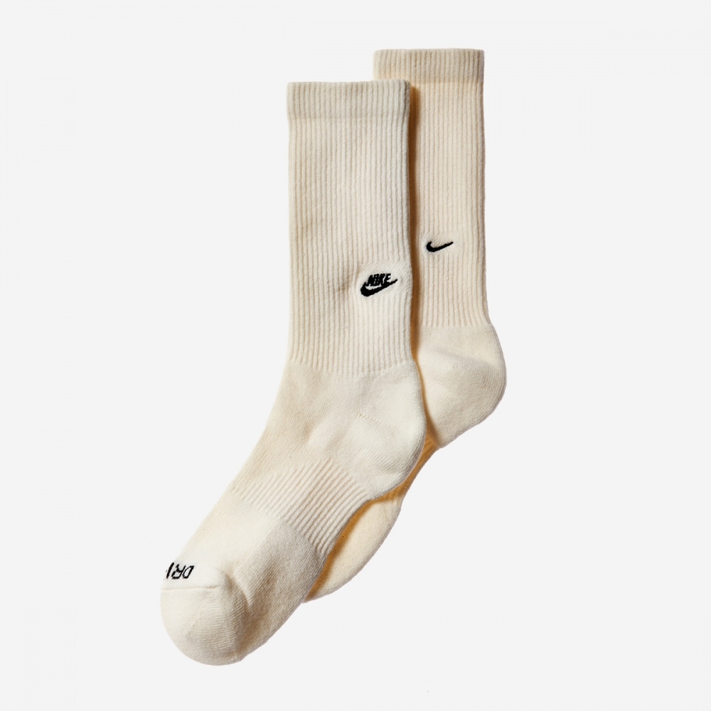 ナイキ エブリデイ クッション クルー ソックス 2ペア FZ3073-133