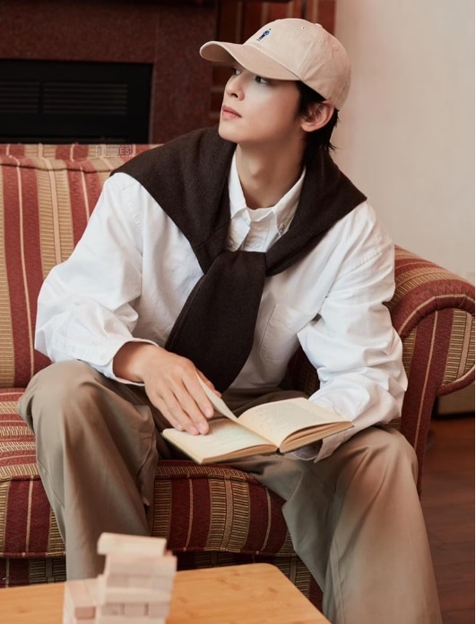 Qoo10 GIORDANO ASTRO チャウヌ 着用 ロゴ キャッ